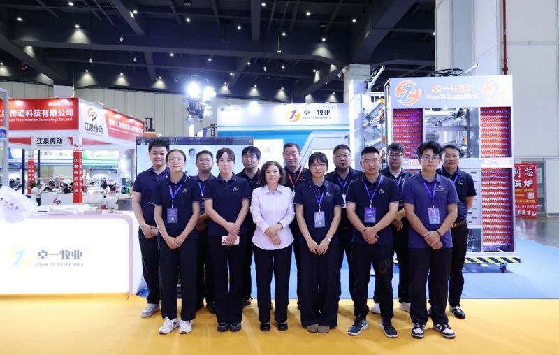 第37届中原畜博会在郑？，，意昂F凯捷牧业精彩亮相，，荣获博览会金奖